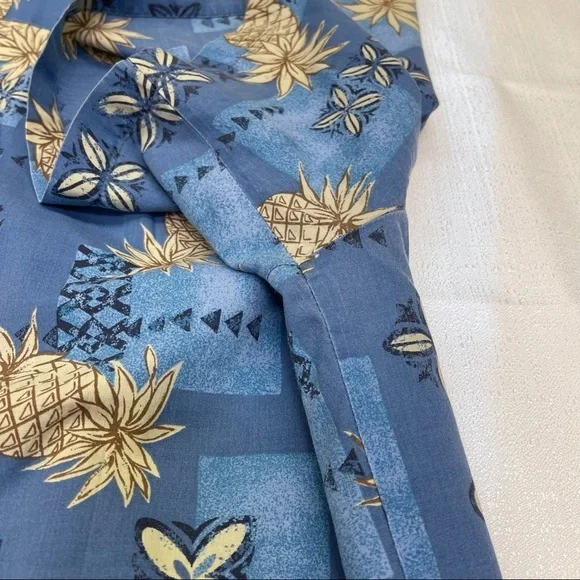 Hawaiian Shirt from Paradise Style Hawaii - Picture 6 of 6